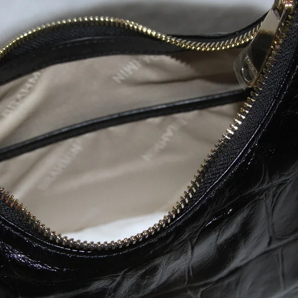 NWT BRAHMIN Mindy Crossbody Leather Purse Black Castle View